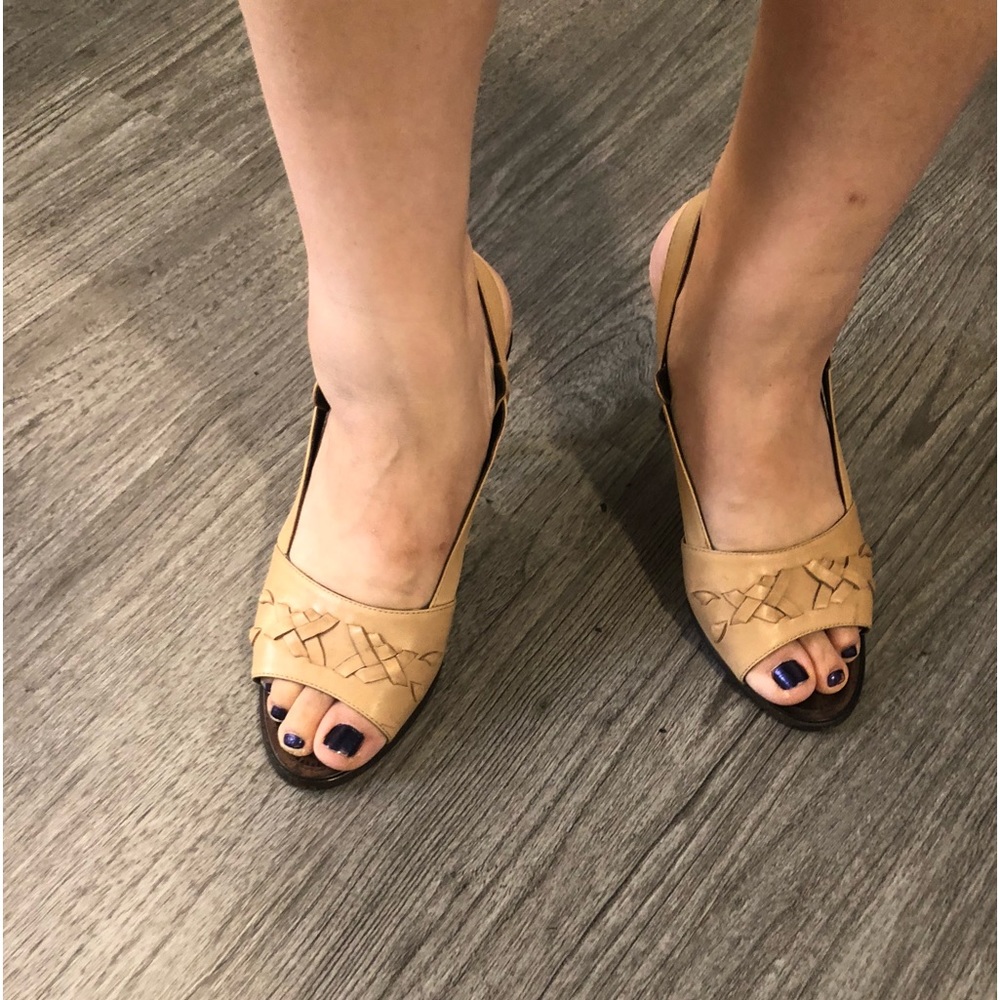 Bottega venenta sandal size 9.5 40
